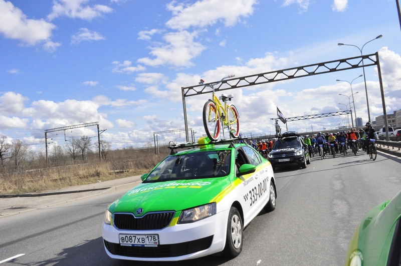 «ТаксовичкоФ» принял участие в открытии велосезона